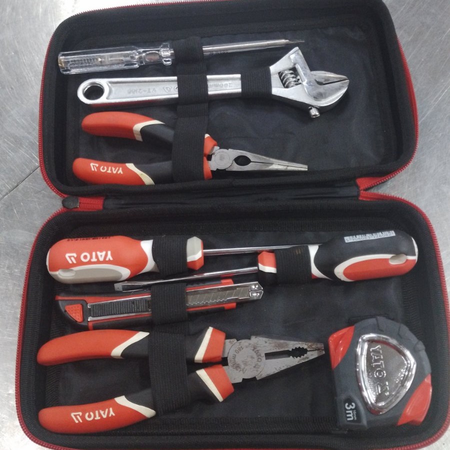 Yato 8-Piece Tool Set – with Nylon Carry Bag YT-3904