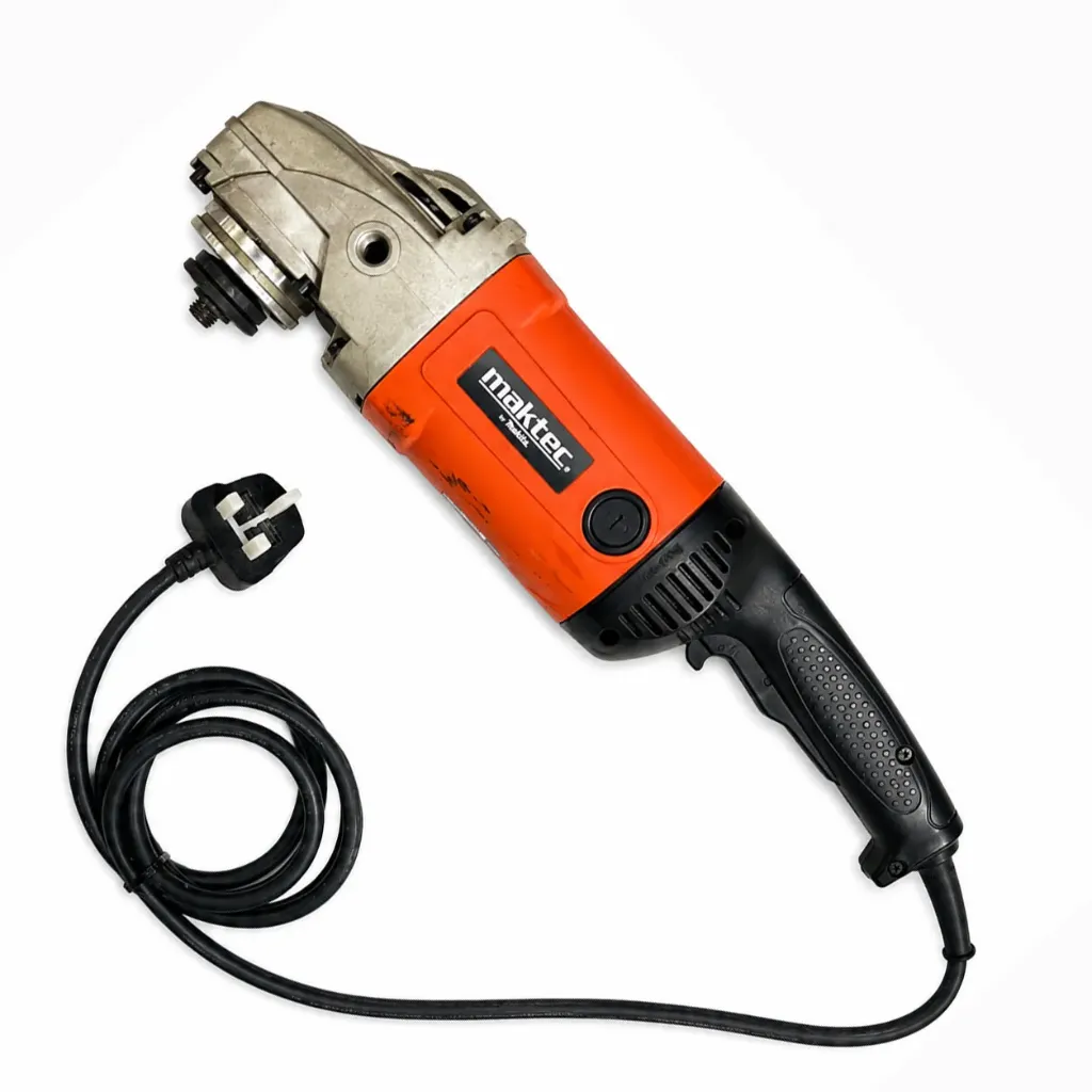 Angle Grinder 7" MT900 Maktec